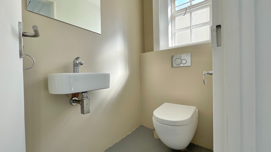To Let commercial Property for Rent in Somerset West Business Park Western Cape